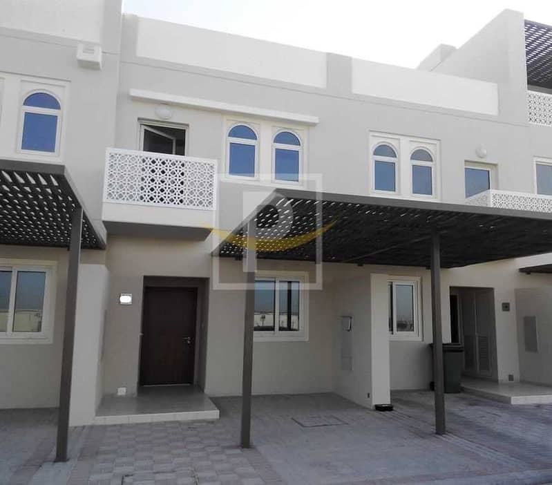 Spacious 2 Bedroom Townhouse For Rent @ 50