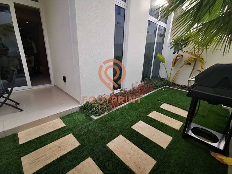 2 0% Commission | 4 B/R VILLA| Fully Furnish | Ready to move