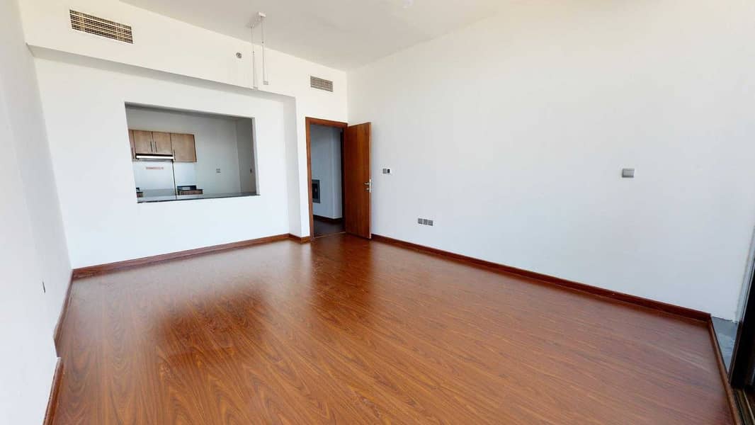 3 Wooden floors | Free maintenance | Rent online