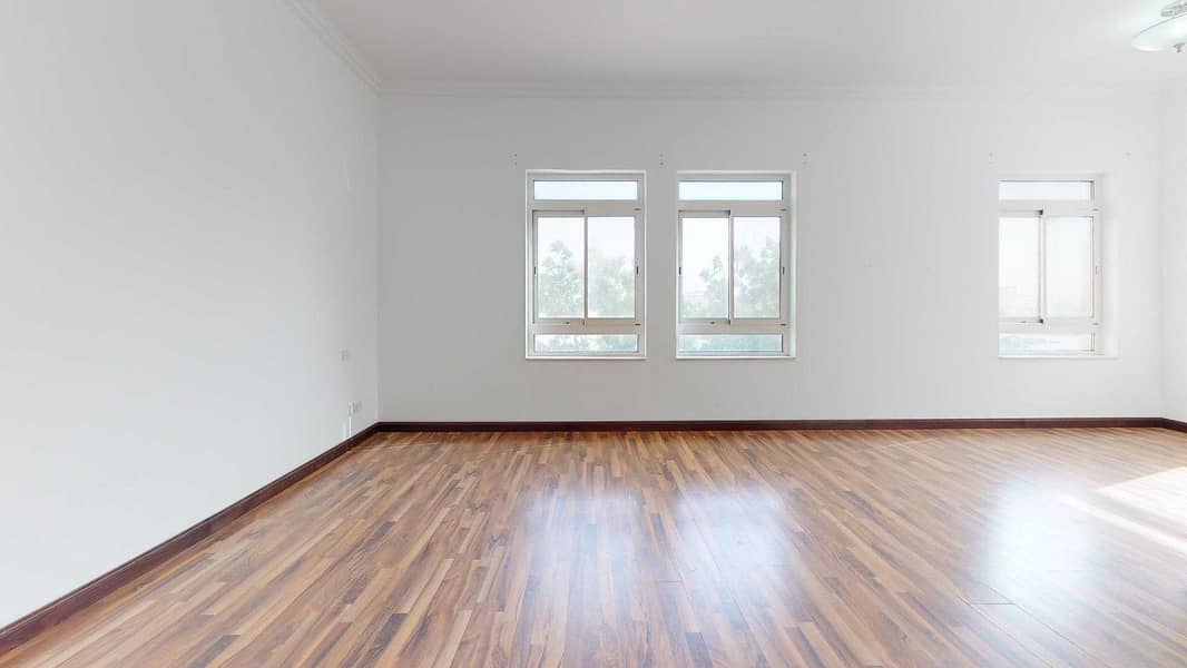 9 Wooden floors | Maid’s room | Move in ready