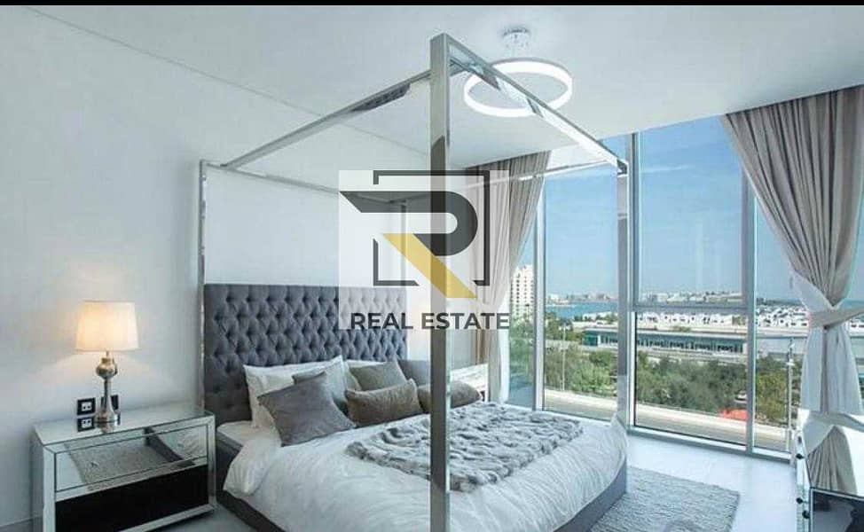 10 City Views | Terrace | Furnished | Beach