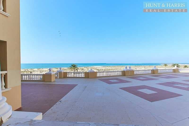 17 Fully Furnished One Bedroom - Breathtaking Sea Views