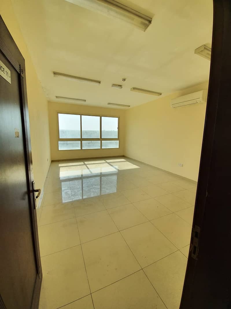 6 BED ROOM