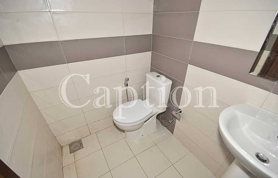 13 LARGE and SPACIOUS one bedroom |Maintenance free | GYM | Kids play area .