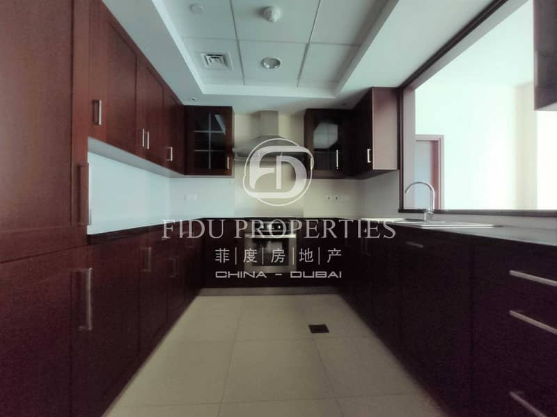 9 Burj and Fountain view | Mid floor | Vacant now