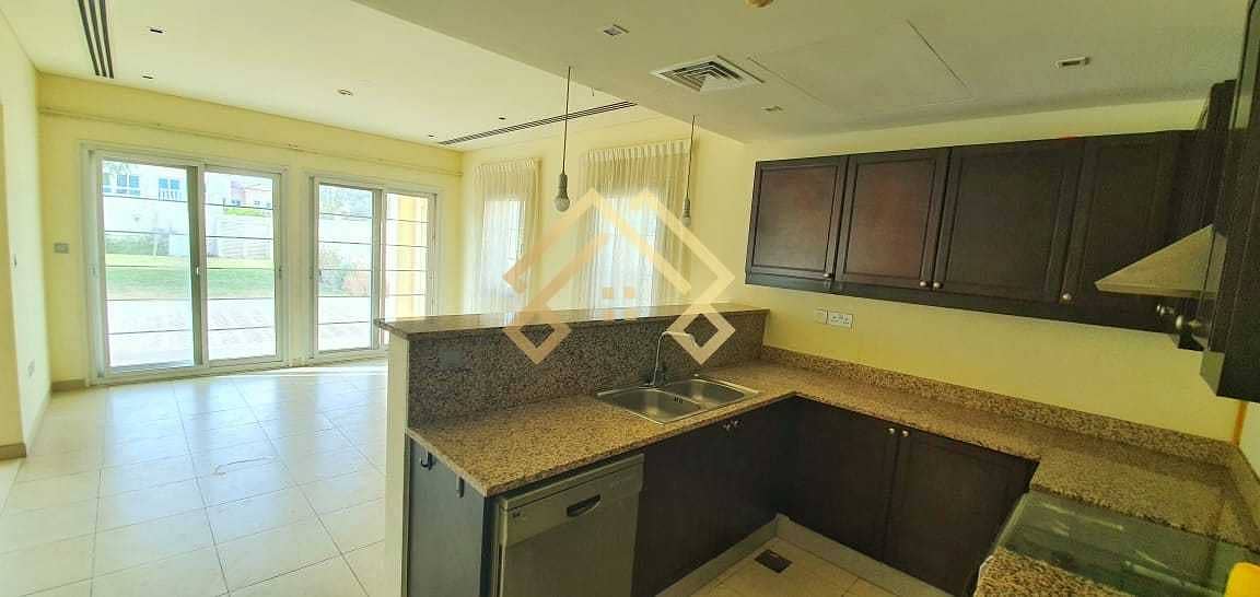 6 Well Maintained  2 Bedroom Townhouse |JVC. !