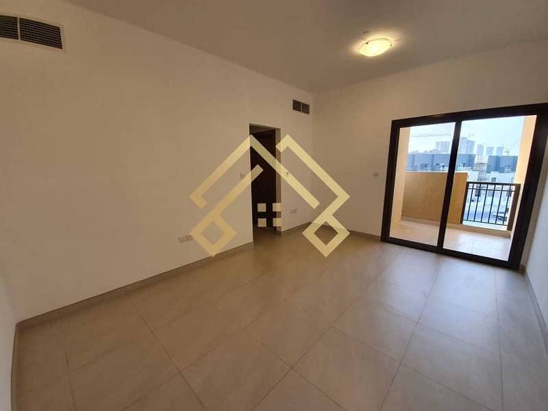 3 Affordable 4BR Townhouse In The Heart Of Jumeirah Village Circle. . !!