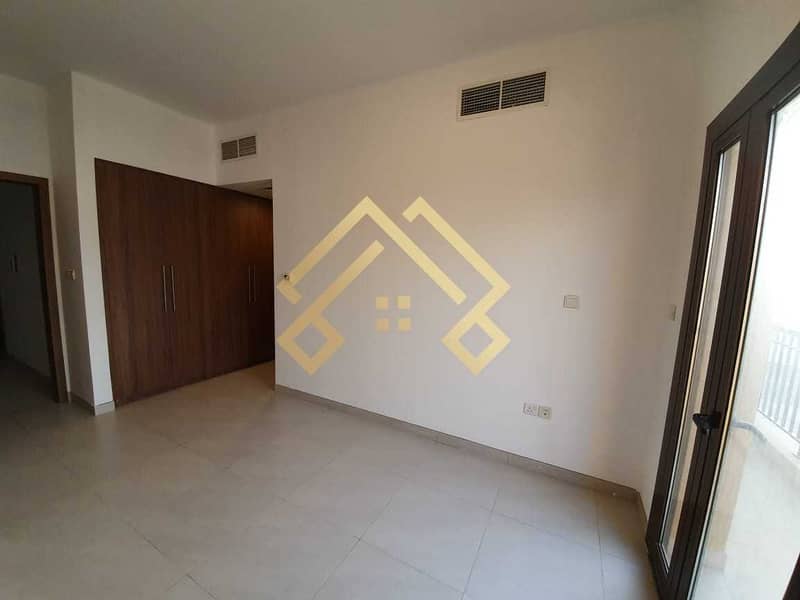 5 Affordable 4BR Townhouse In The Heart Of Jumeirah Village Circle. . !!