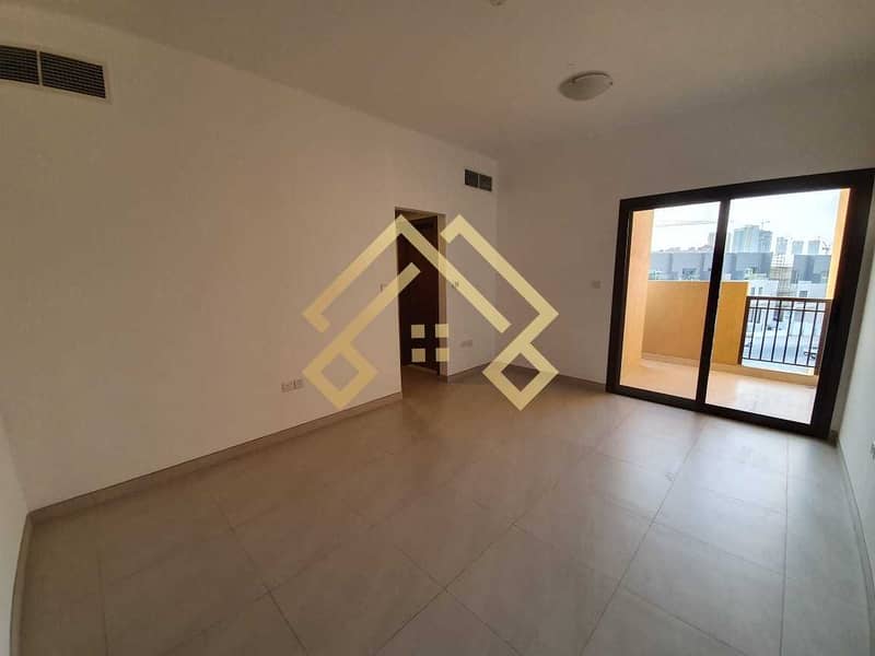 6 Affordable 4BR Townhouse In The Heart Of Jumeirah Village Circle. . !!