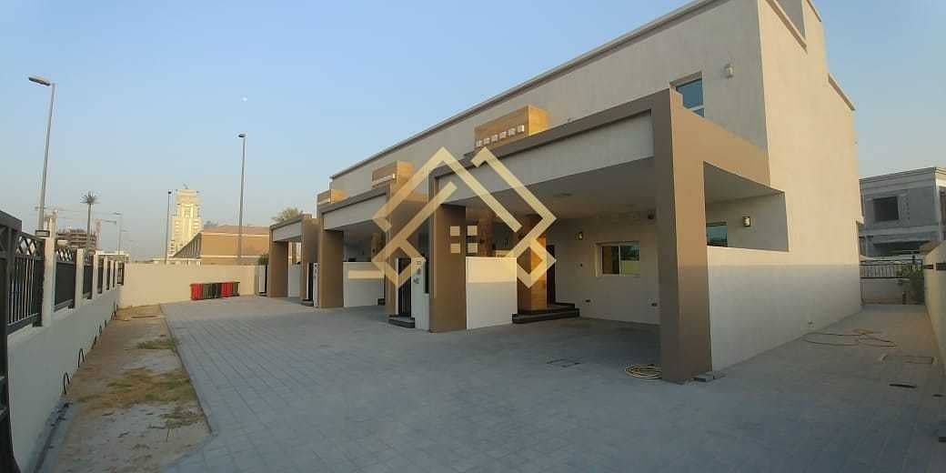 10 High Quality Living| Luxurious| 4BR Townhouse For Rent. ! Get The Keys Today