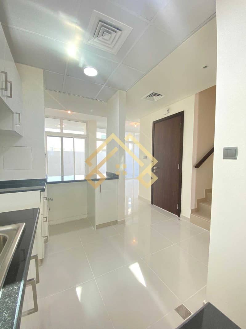 8 |Affordable 3BR Townhouse For Rent In Akoya. . !