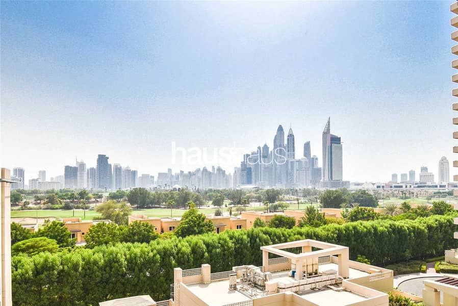 Stunning Golf Course View |Chiller Free |4th Floor