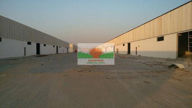 Brand new insulated warehouse in UAQ  -  AED 260,000 /yr