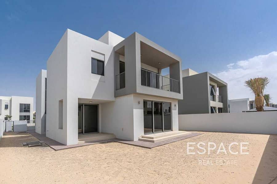 10 EXCLUSIVE Type E1 3 Bedrooms Motivated seller