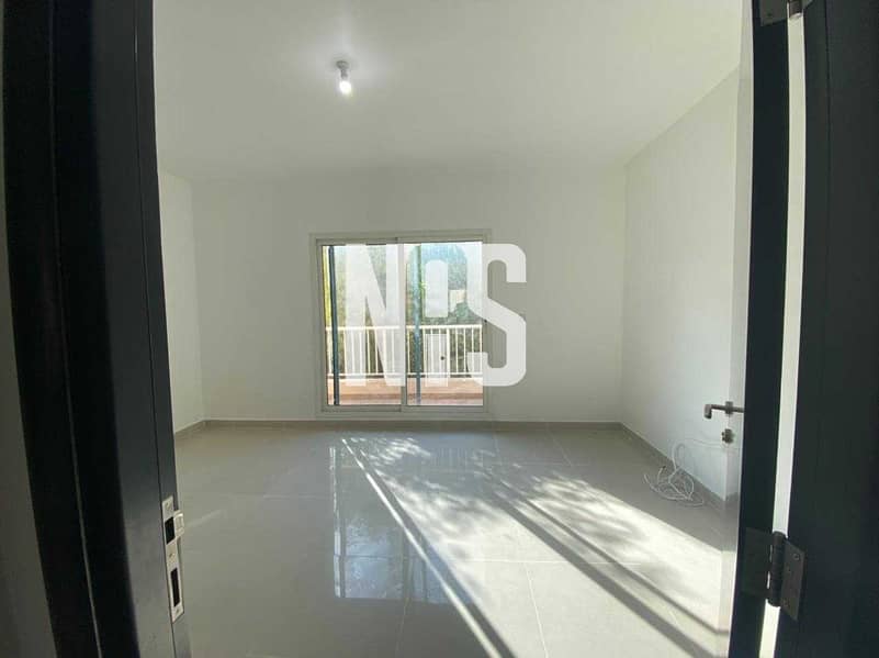 11 Ready to Move in | 4BHK+Maid's room .