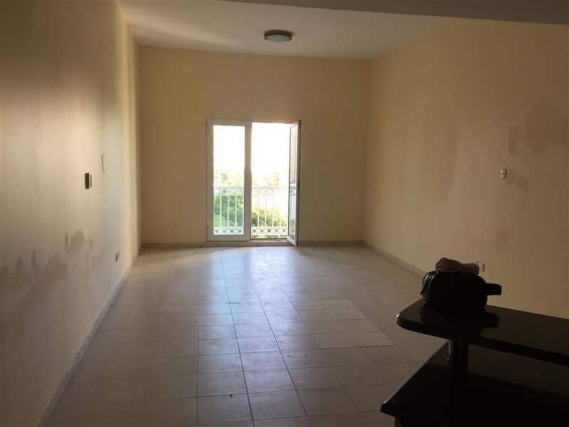 4 LARGEST U TYPE 1BED WITH BALCONY | IN 4TH STREET | RARE UNIT