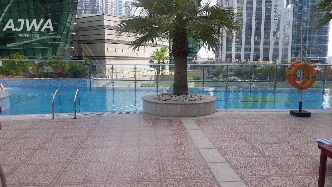 15 Lake Terrace - Urgently For Rent  Studio ( With 1 Parking )Above 10 th Floor With  Full Lake View