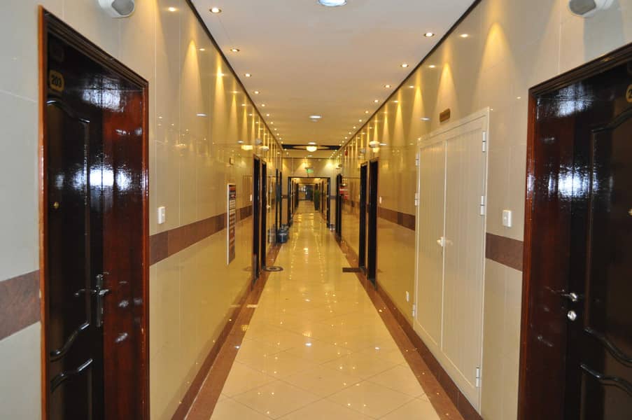 7 ELEGANT & SPACIOUS OFFICE | ACCESS TO DUBAI | HOT OFFER