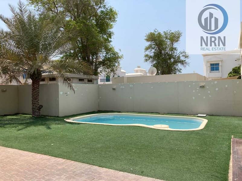 19 Spacious 5 BR Villa With Private Pool And Garden