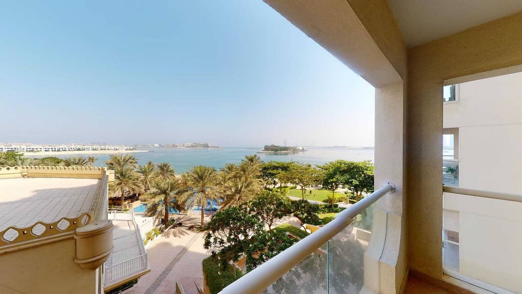 2 Balcony | Sea view | Shared gym