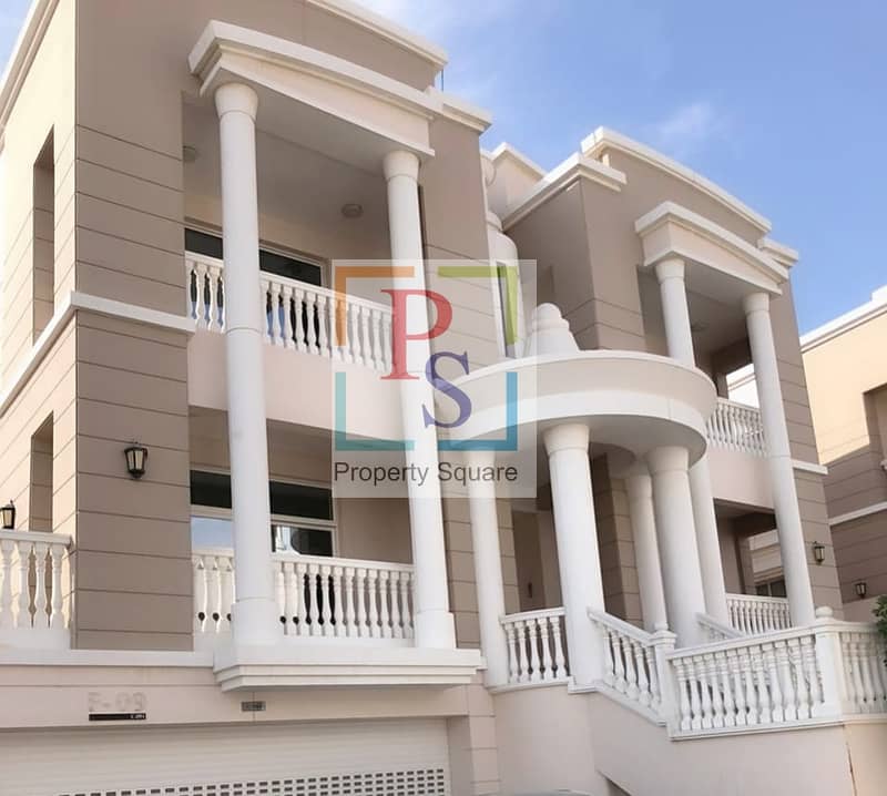 Amazing 5 Bed villa with Luxurious Finishing. Amazing 5 Bed villa with Luxurious Finishing.