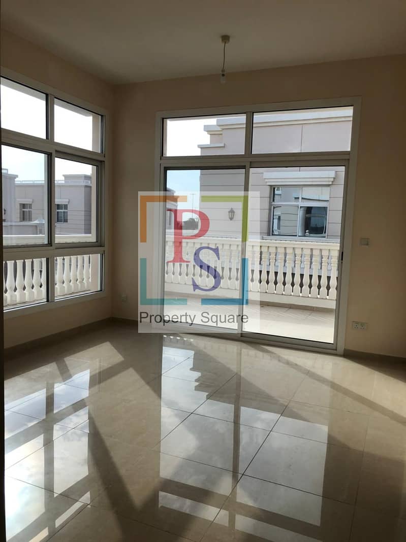 3 Amazing 5 Bed villa  with Luxurious Finishing.