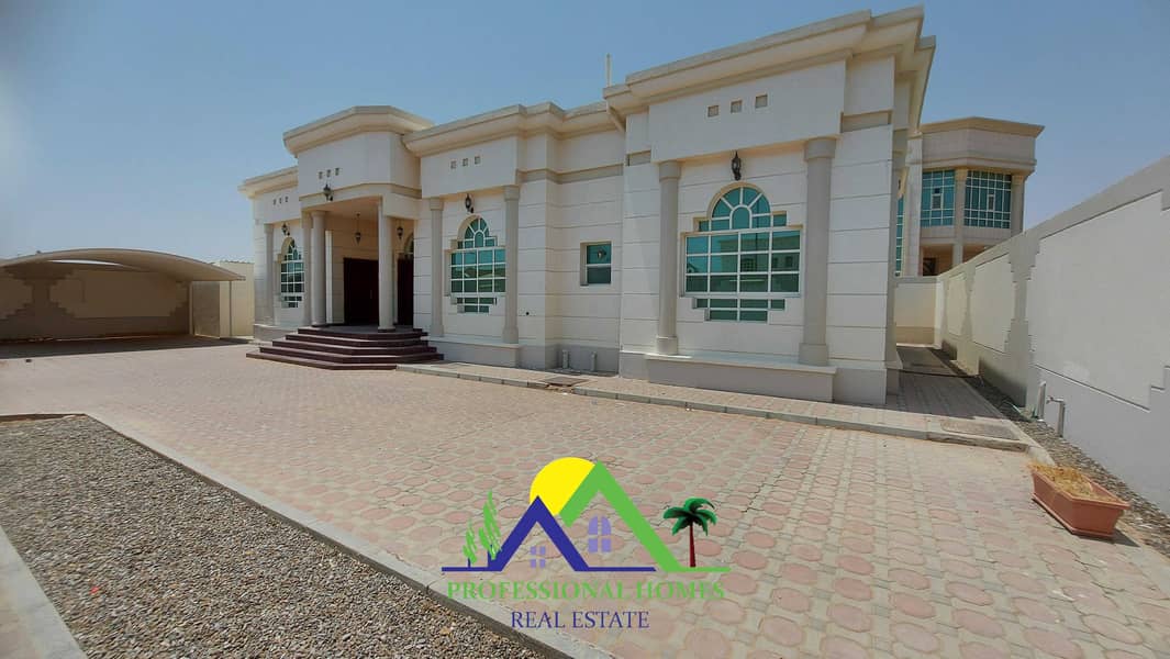 Amazing 4 BR Ground Floor Villa in Zakher