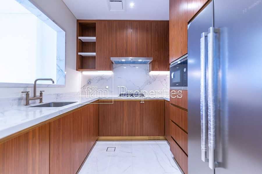 11 Mid Rise Floor | Fitted kitchen | Amazing View