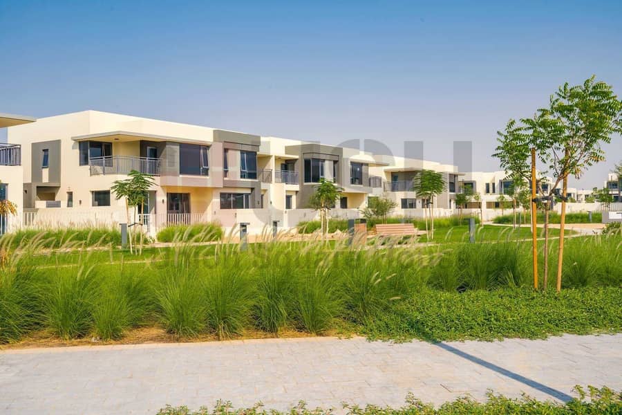 brand New 5Bedroom with Maidroom at Maple Dubai Hills