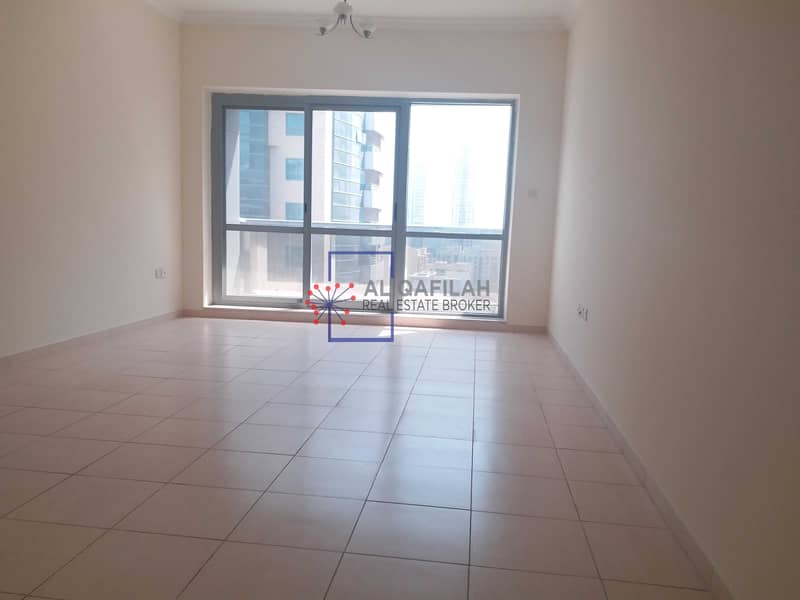 4 13th Month Contract | Closed Kitchen | Balcony | Bright and Airy