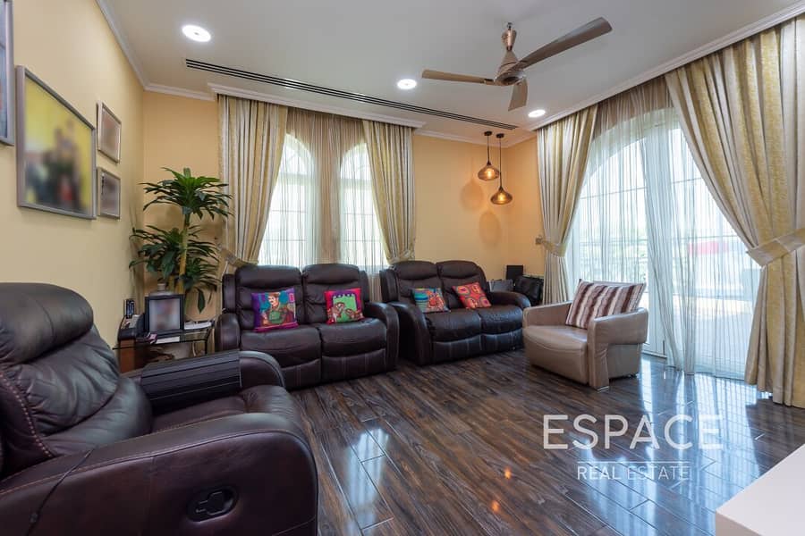 11 One of a Kind Villa - Jumeirah Park - Modern