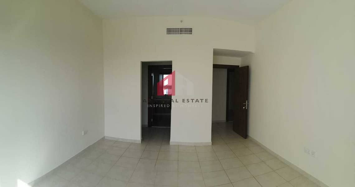 17 Prime Location / Near Metro / Sea View / Mid Floor