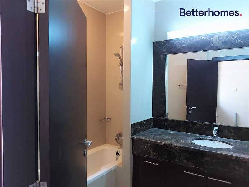 9 Bright & Spacious | Renovated | Shared Pool