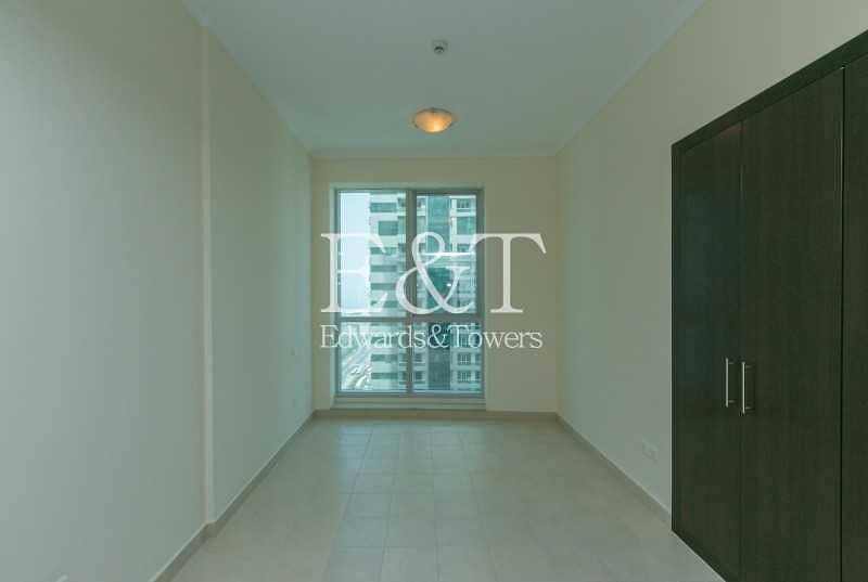 17 Exclusive | High Floor | Partial Sea and Golf View