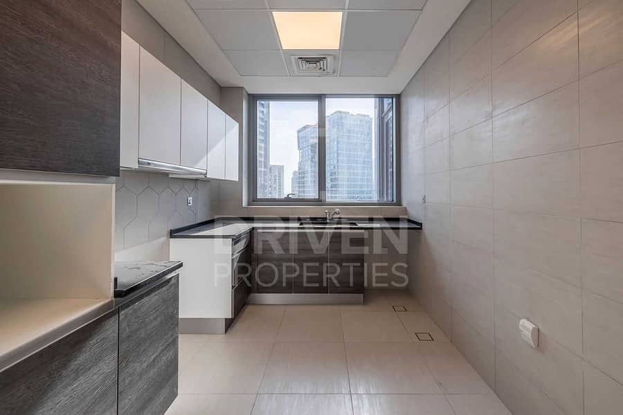 17 Mid Floor w/ Canal Views | Close to Mall