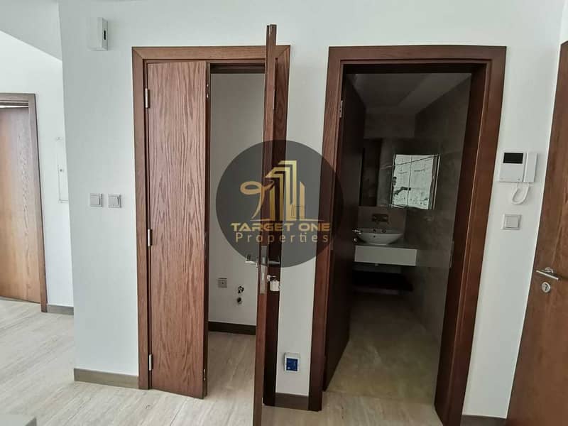 14 New 1BHK| |High Floor |Modern & New | Specious & Bright