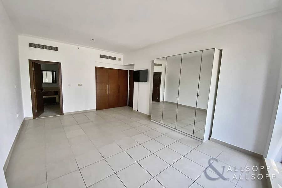 8 Available| Pool View | Low Floor | 1Bed