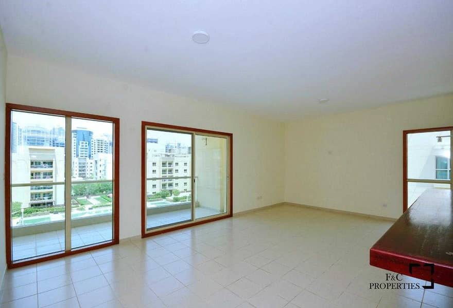 4 Upgraded 2 Bed + study | Pool View | Best layout