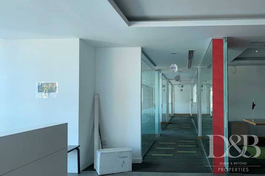 8 Fully Fitted Office | With Full Sea View