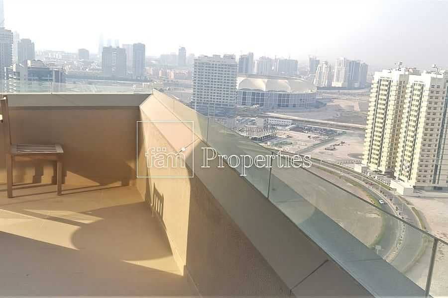 16 Furnished studio | L shaped Balcony