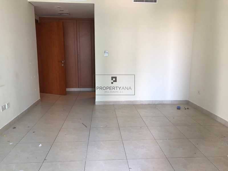3 2 BR+M | FULL SZR AND MARINA VIEW | FAMILY BUILDING