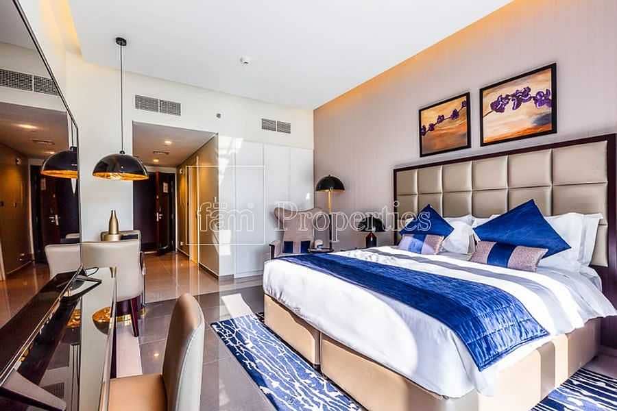 12 Luxurious apartment with serviced amenities