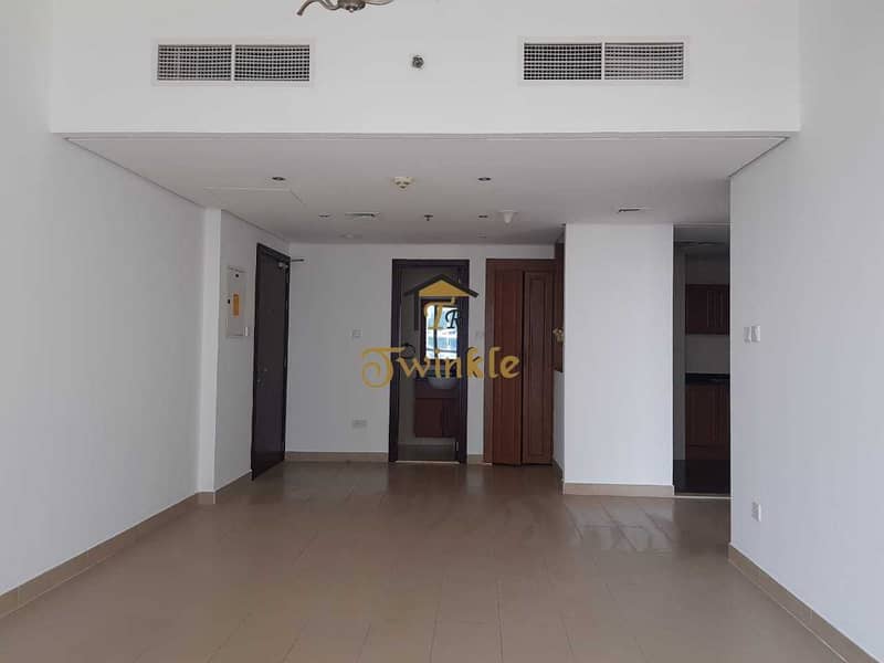 10 Spacious  1BR apartment available  Lakeside Residence. @ 45k
