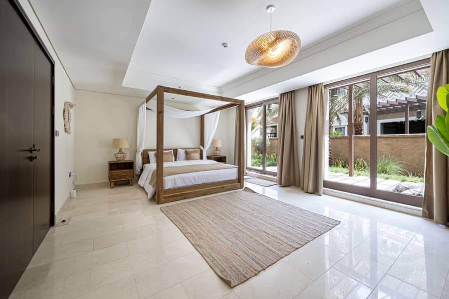 7 Bedroom