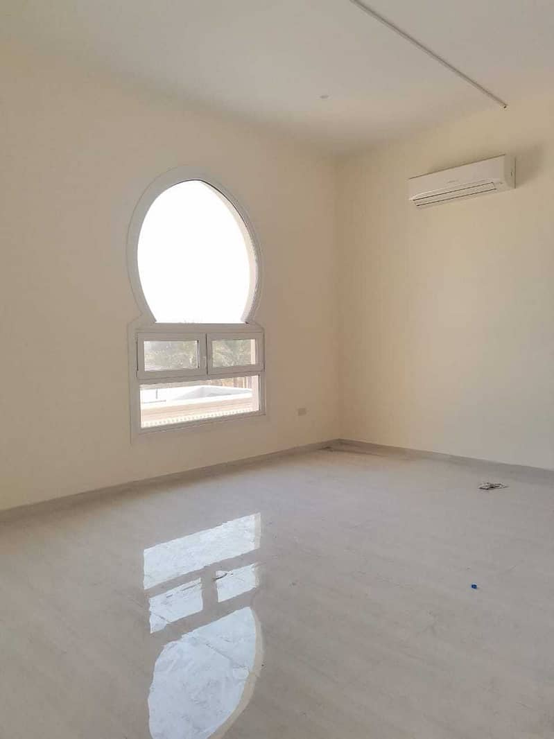 BRAND NEW HUGE 3BHK . HAHLL. MAJLISH AND MAIDROOM READY TO MOVE