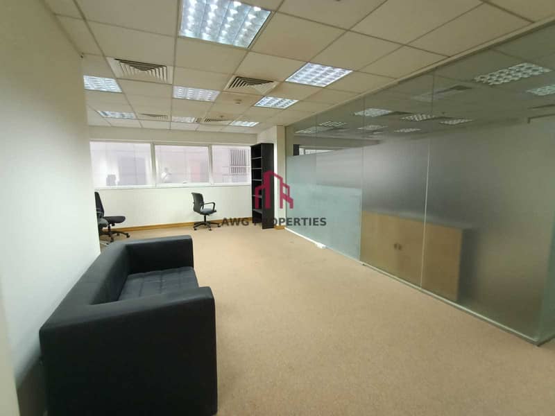 9 Fitted Office w/ Partitions n Furniture | Near Metro