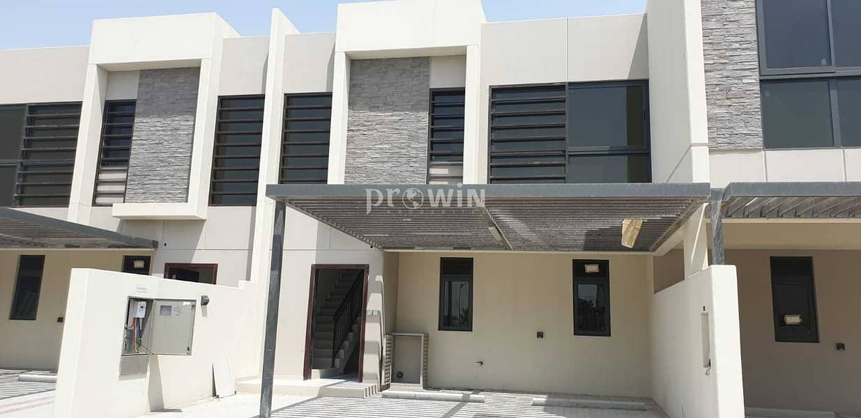 Corner Villa | With Maids Room | Best Layout | Damac Hills !!! Corner Villa | With Maids Room | Best Layout | Damac Hills !!!