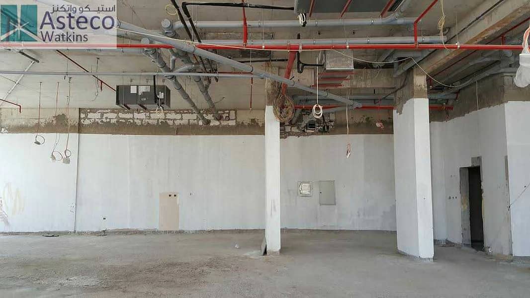 AED 145 psf I Chiller included | Street 1