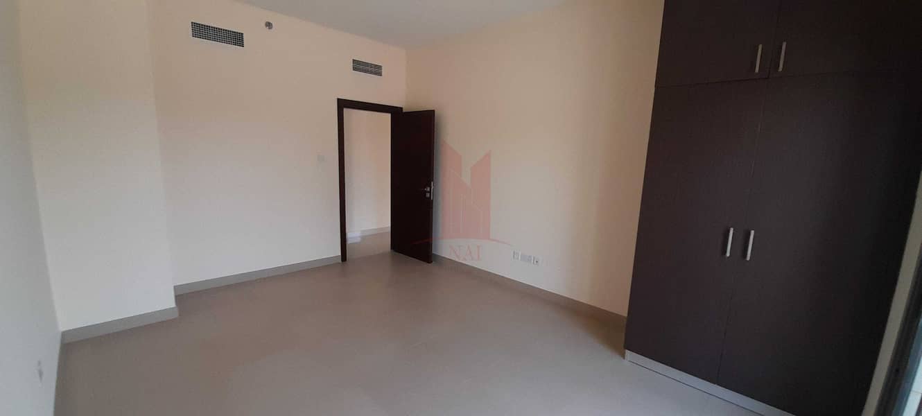9 Perfectly Priced - No Commission - Prime Location - 2BHK - 3 Bathrooms