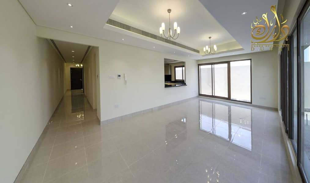 10 own the finest villa in Dubai
